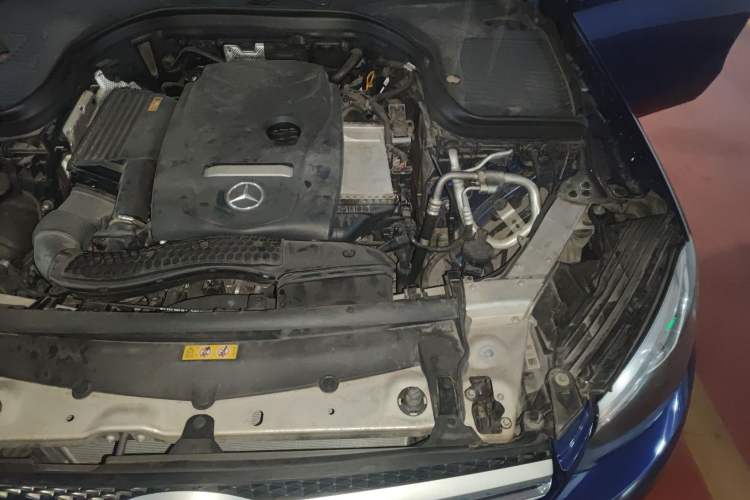 Used Mercedes-Benz GLC 2017 GLC 200 4MATIC Engine Bay Left