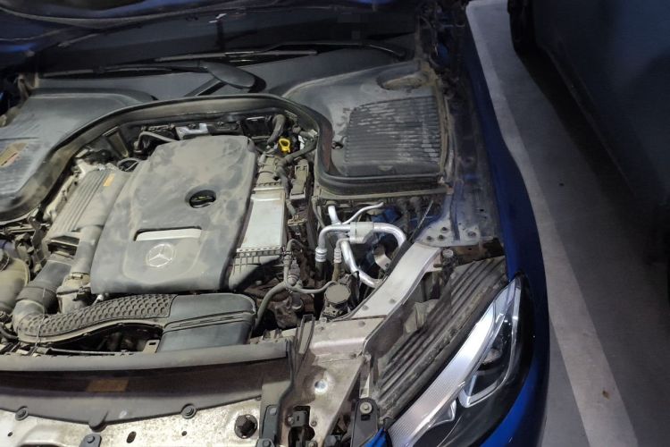 Used Mercedes-Benz GLC 2017 GLC 260 4MATIC Luxury Model Engine Bay Left