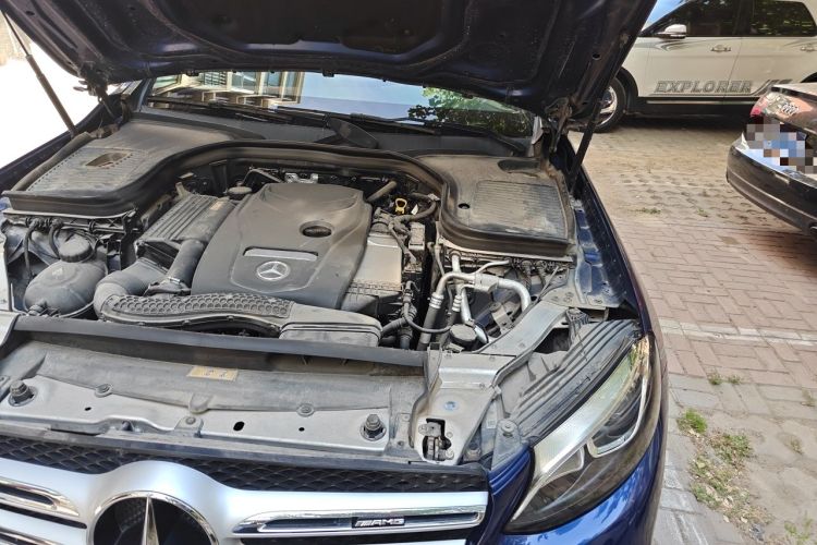Used Mercedes-Benz GLC 2017 GLC 260 4MATIC Luxury Model Engine Bay Left