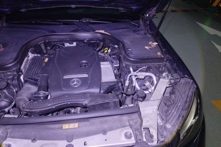 Used Mercedes-Benz GLC 2017 GLC 260 4MATIC Luxury Model Engine Bay Left