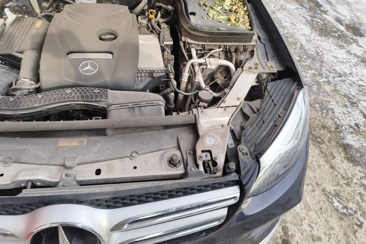 Used Mercedes-Benz GLC 2017 GLC 260 4MATIC Dynamic Edition Engine Bay Left