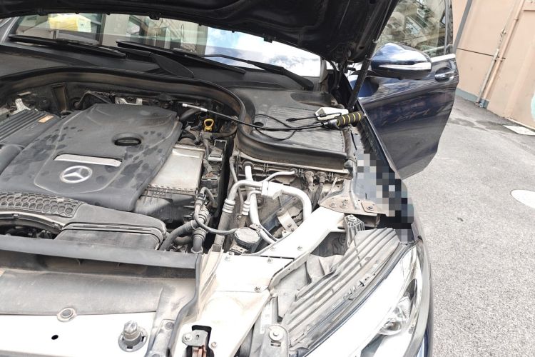 Used Mercedes-Benz GLC 2017 GLC 300 4MATIC Sport Edition Engine Bay Left