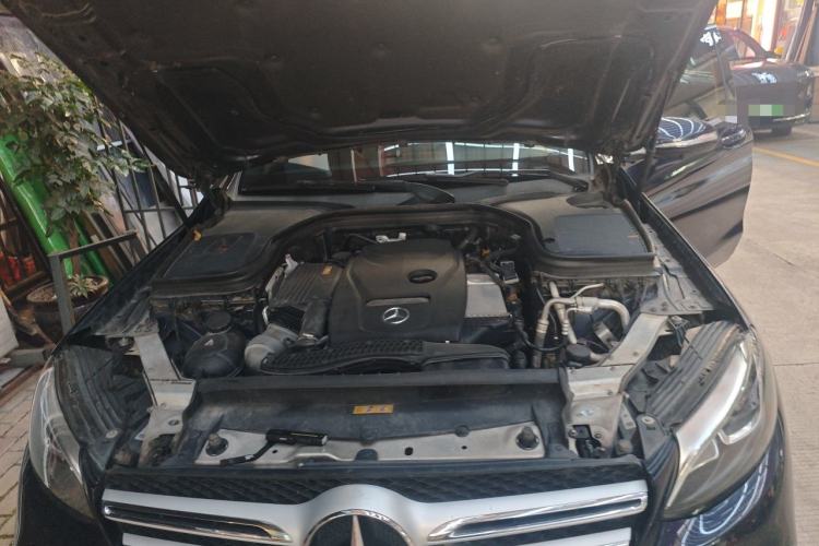 Used Mercedes-Benz GLC 2017 GLC 260 4MATIC Luxury Model Engine Bay