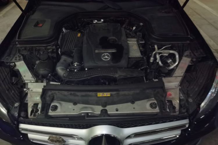 Used Mercedes-Benz GLC 2017 GLC 260 4MATIC Dynamic Edition Engine Bay