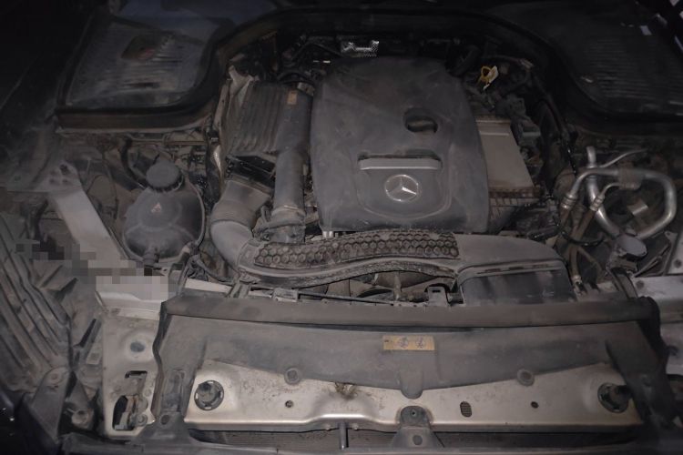 Used Mercedes-Benz GLC 2017 GLC 260 4MATIC Dynamic Edition Engine Bay