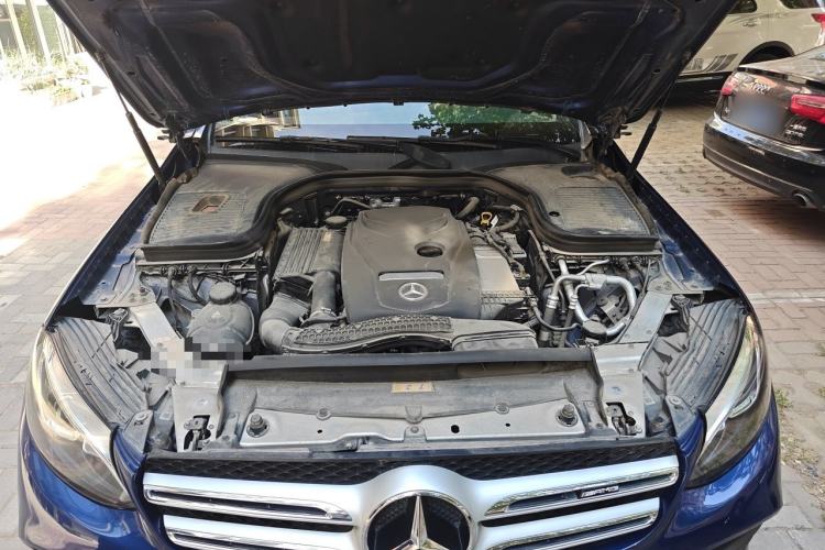 Used Mercedes-Benz GLC 2017 GLC 260 4MATIC Luxury Model Engine Bay