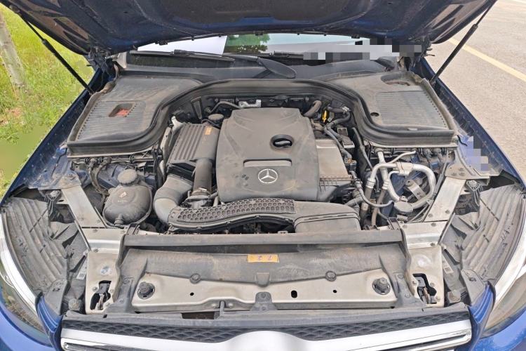 Used Mercedes-Benz GLC 2017 GLC 260 4MATIC Dynamic Edition Engine Bay