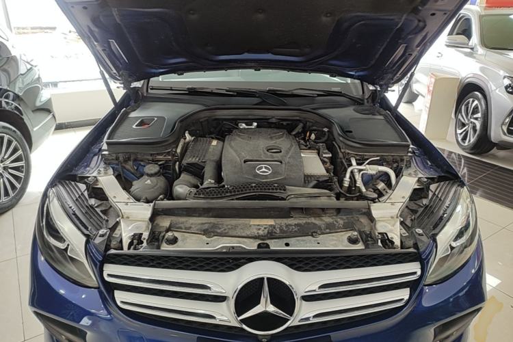 Used Mercedes-Benz GLC 2017 GLC 260 4MATIC Luxury Model Engine Bay