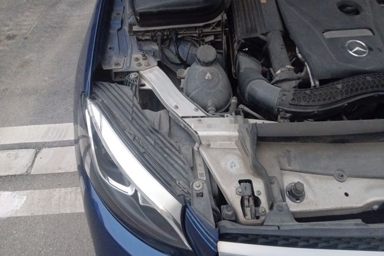 Used Mercedes-Benz GLC 2017 GLC 260 4MATIC Dynamic Edition Engine Bay Right