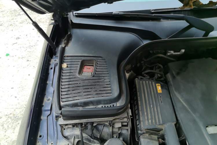 Used Mercedes-Benz GLC 2017 GLC 260 4MATIC Dynamic Edition Engine Bay Right