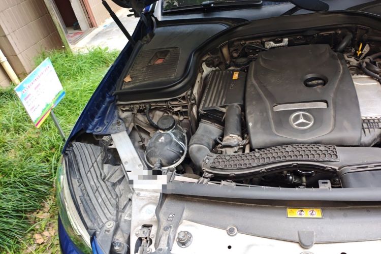 Used Mercedes-Benz GLC 2017 GLC 300 4MATIC Sport Edition Engine Bay Right
