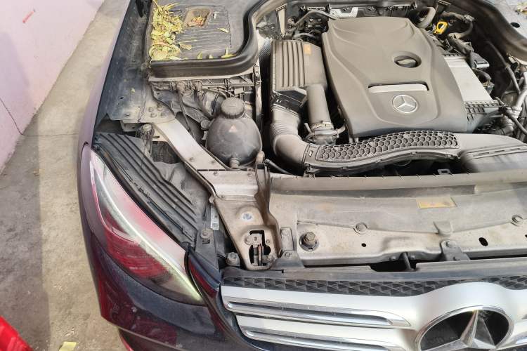 Used Mercedes-Benz GLC 2017 GLC 260 4MATIC Dynamic Edition Engine Bay Right
