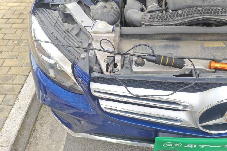 Used Mercedes-Benz GLC 2017 GLC 260 4MATIC Luxury Model Engine Bay Right