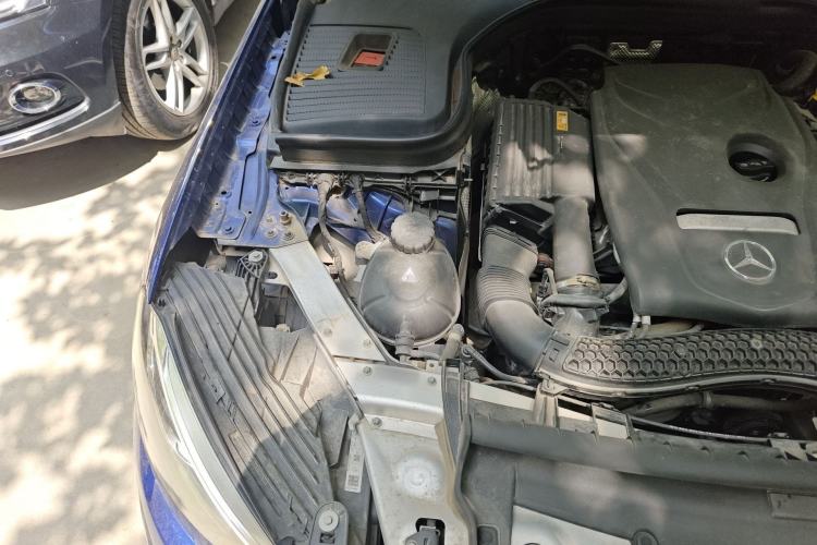 Used Mercedes-Benz GLC 2017 GLC 260 4MATIC Luxury Model Engine Bay Right