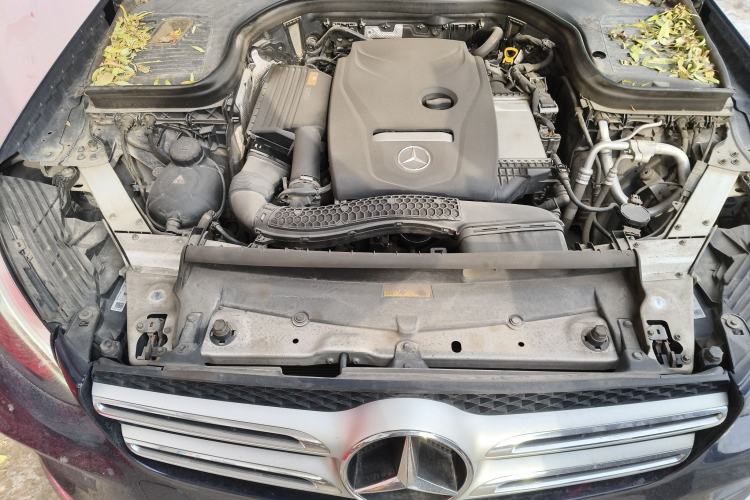 Used Mercedes-Benz GLC 2017 GLC 260 4MATIC Dynamic Edition Engine Bay