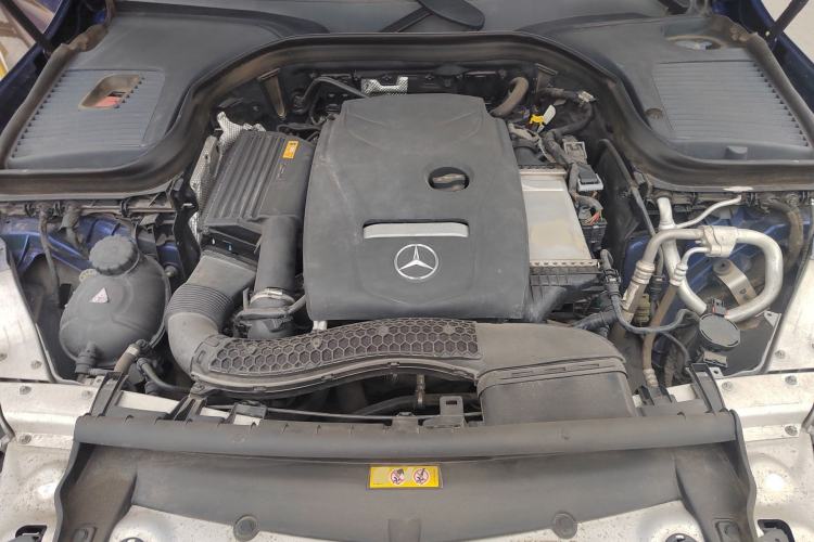 Used Mercedes-Benz GLC 2017 GLC 260 4MATIC Dynamic Edition Engine Bay