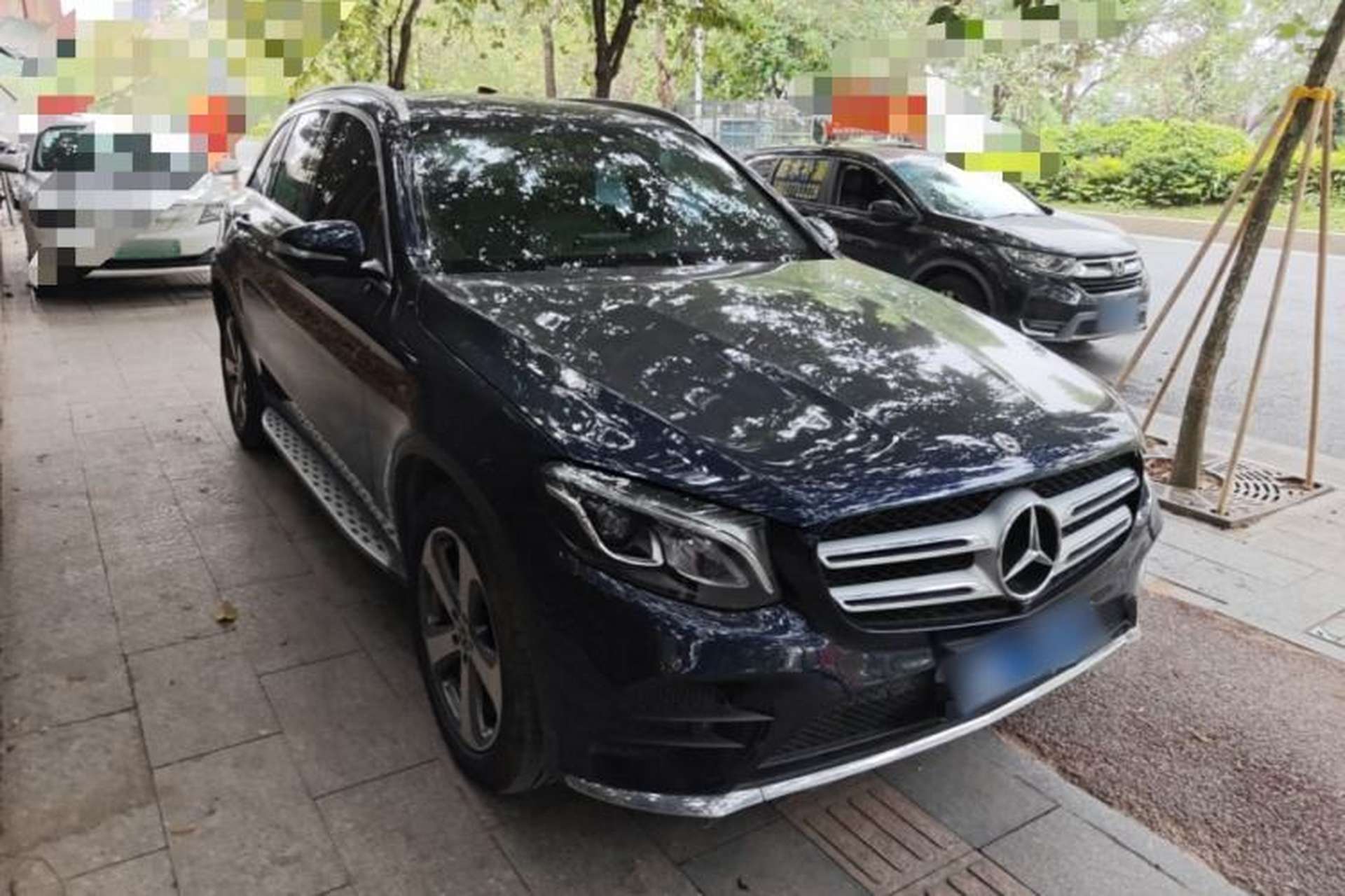 Used Mercedes-Benz GLC 2017 GLC 260 4MATIC Luxury Model Exterior 1