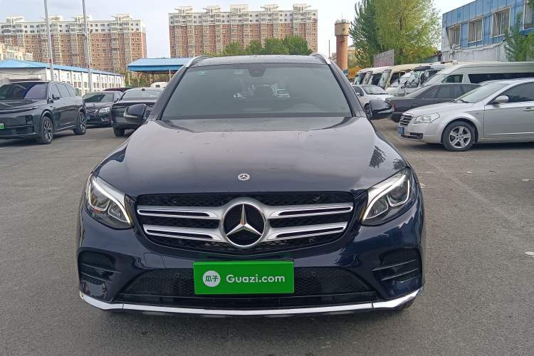 Used Mercedes-Benz GLC 2017 GLC 260 4MATIC Dynamic Edition Exterior 1