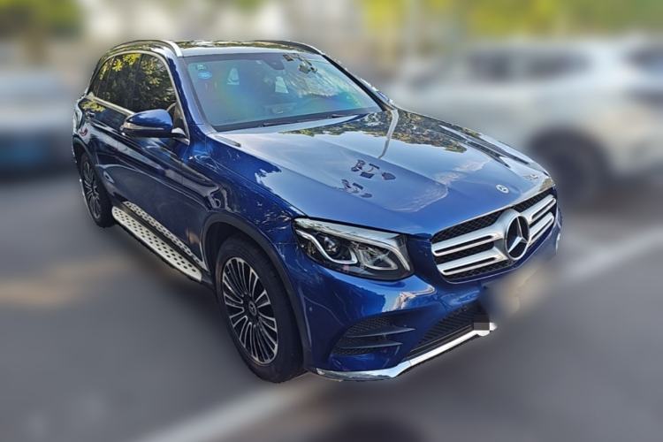 Used Mercedes-Benz GLC 2017 GLC 260 4MATIC Dynamic Edition Front Right 45 Deg