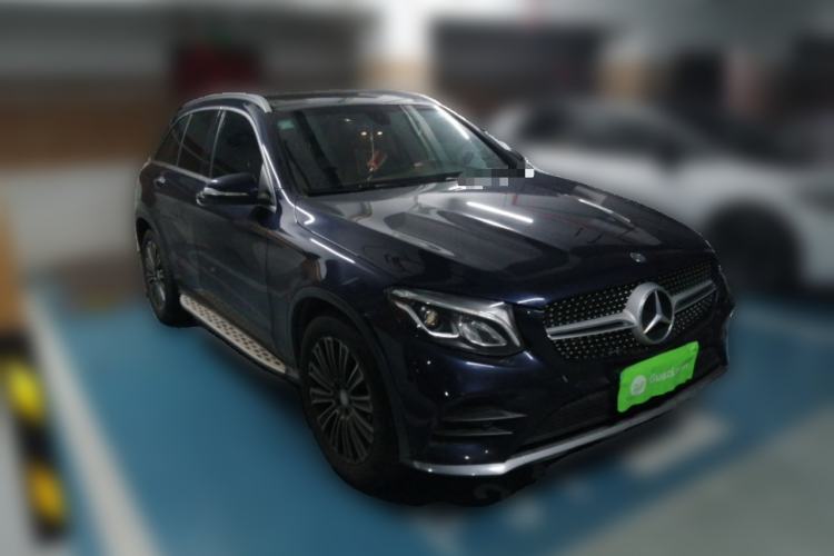 Used Mercedes-Benz GLC 2017 GLC 260 4MATIC Dynamic Edition Front Right 45 Deg