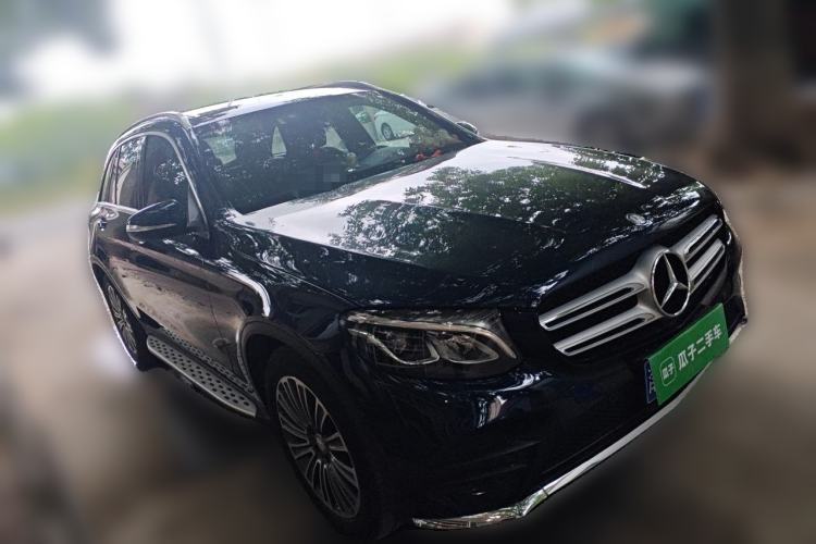 Used Mercedes-Benz GLC 2017 GLC 260 4MATIC Dynamic Edition Front Right 45 Deg