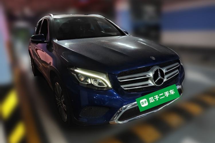 Used Mercedes-Benz GLC 2017 GLC 200 4MATIC Front Right 45 Deg