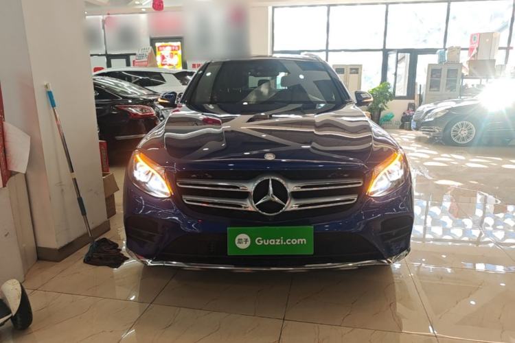 Used Mercedes-Benz GLC 2017 GLC 260 4MATIC Luxury Model Front