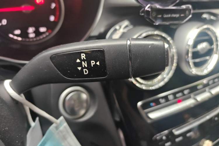 Used Mercedes-Benz GLC 2017 GLC 200 4MATIC Gear Lever