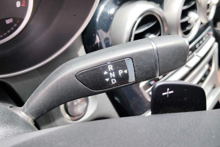 Used Mercedes-Benz GLC 2017 GLC 200 4MATIC Gear Lever
