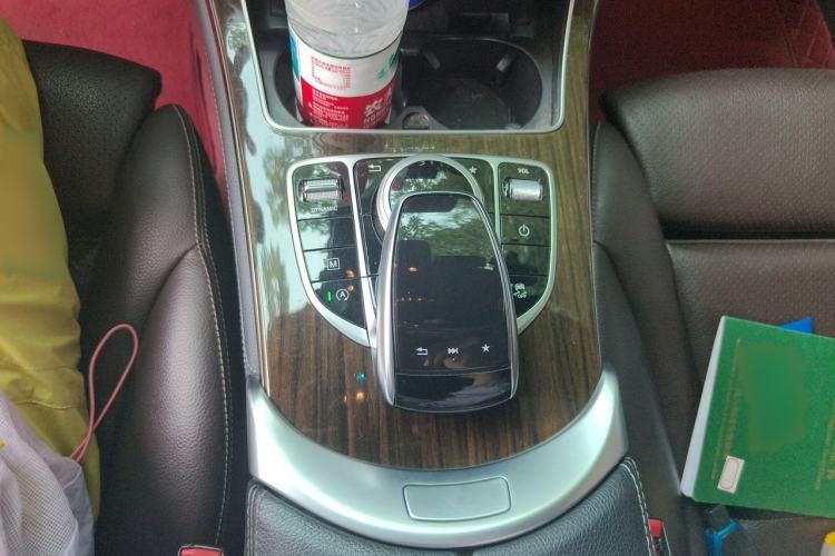 Used Mercedes-Benz GLC 2017 GLC 260 4MATIC Luxury Model Gear Lever
