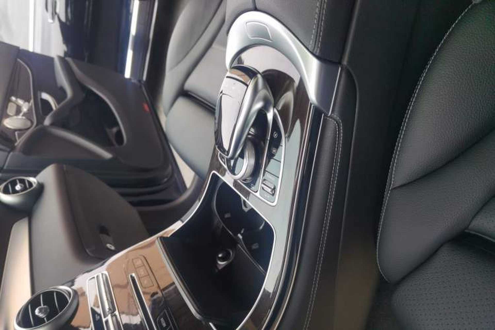 Used Mercedes-Benz GLC 2017 GLC 260 4MATIC Luxury Model Gear Lever
