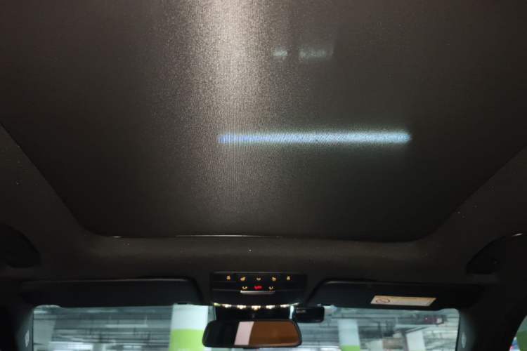Used Mercedes-Benz GLC 2017 GLC 260 4MATIC Luxury Model Headliner