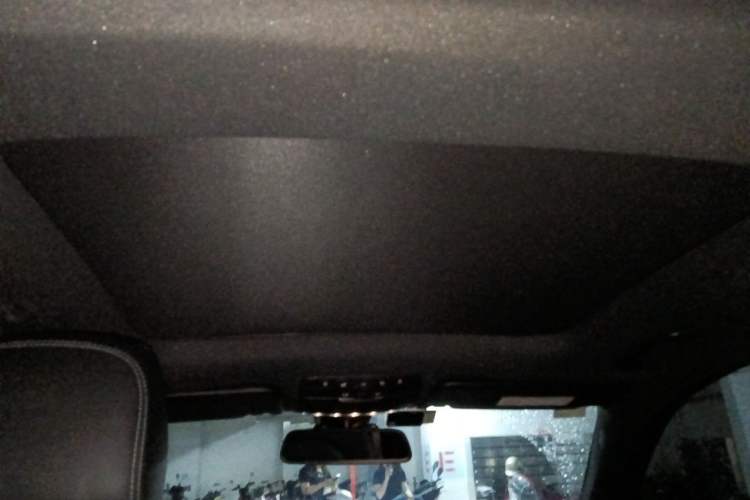 Used Mercedes-Benz GLC 2017 GLC 260 4MATIC Dynamic Edition Headliner
