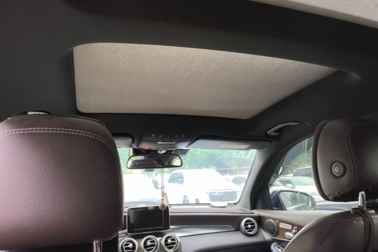 Used Mercedes-Benz GLC 2017 GLC 260 4MATIC Luxury Model Headliner