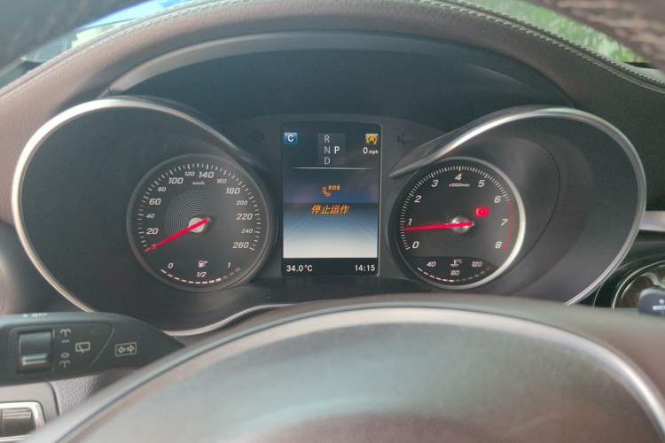 Used Mercedes-Benz GLC 2017 GLC 260 4MATIC Luxury Model Instrument Cluster