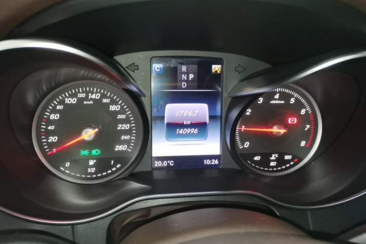Used Mercedes-Benz GLC 2017 GLC 260 4MATIC Dynamic Edition Instrument Cluster
