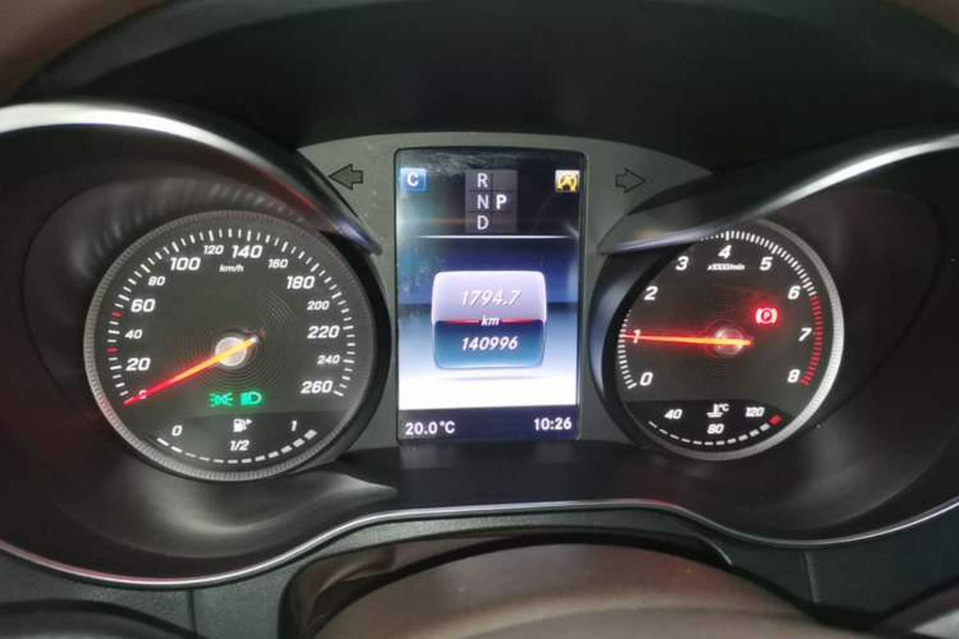 Used Mercedes-Benz GLC 2017 GLC 260 4MATIC Dynamic Edition Instrument Cluster