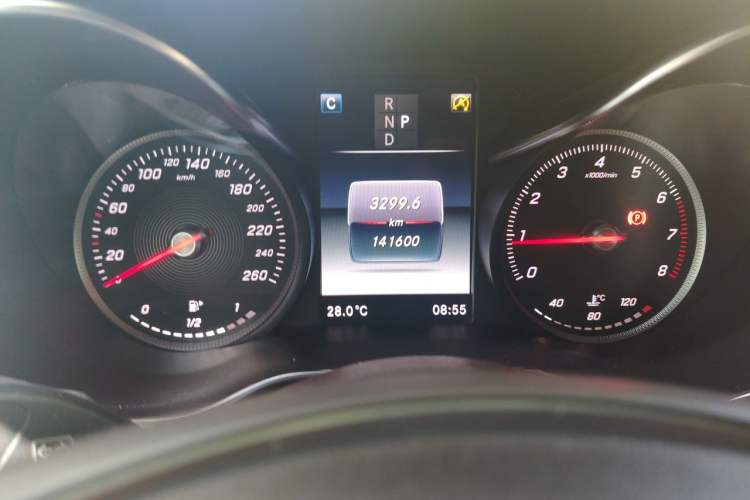 Used Mercedes-Benz GLC 2017 GLC 260 4MATIC Dynamic Edition Instrument Cluster