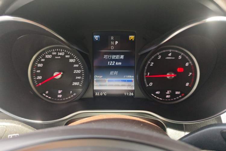 Used Mercedes-Benz GLC 2017 GLC 260 4MATIC Luxury Model Instrument Cluster