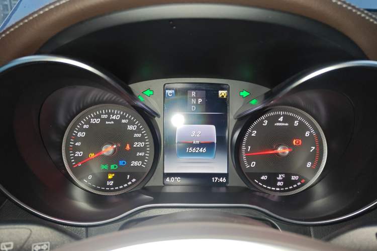 Used Mercedes-Benz GLC 2017 GLC 260 4MATIC Dynamic Edition Instrument Cluster