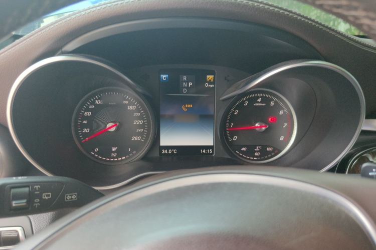 Used Mercedes-Benz GLC 2017 GLC 260 4MATIC Luxury Model Instrument Cluster