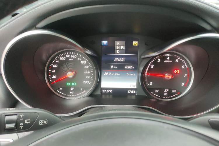 Used Mercedes-Benz GLC 2017 GLC 260 4MATIC Luxury Model Instrument Cluster