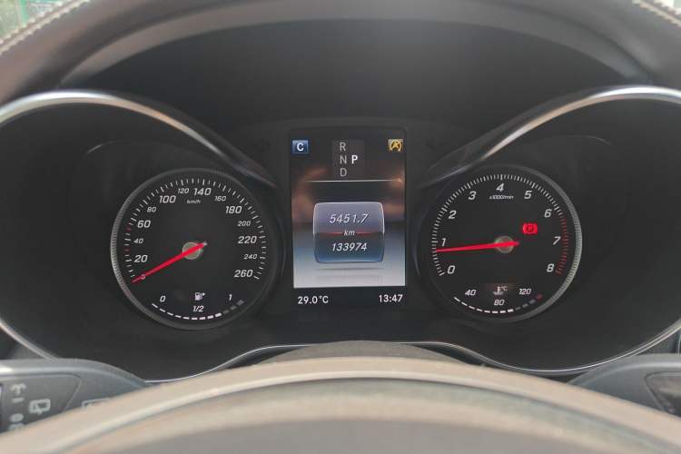 Used Mercedes-Benz GLC 2017 GLC 300 4MATIC Sport Edition Instrument Cluster