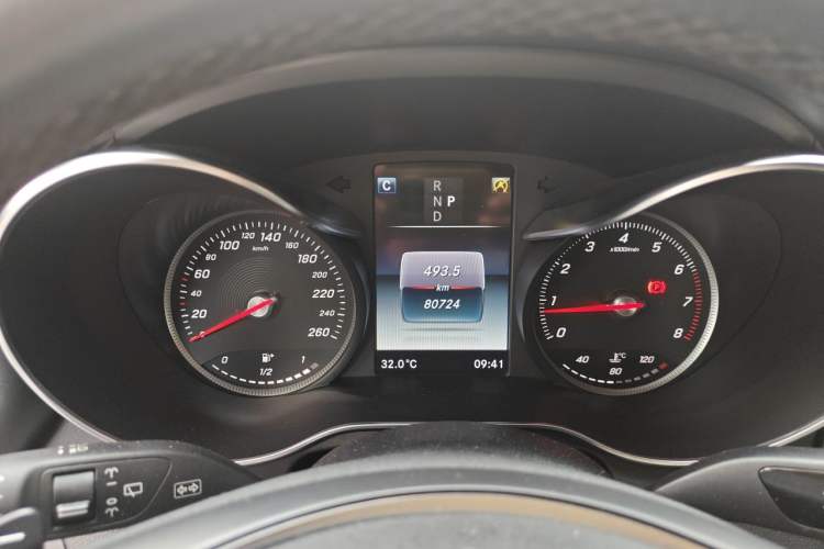 Used Mercedes-Benz GLC 2017 GLC 300 4MATIC Sport Edition Instrument Cluster
