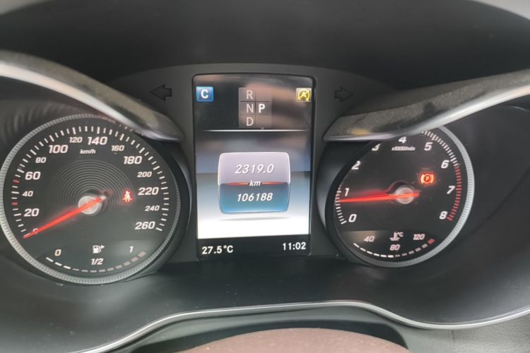 Used Mercedes-Benz GLC 2017 GLC 260 4MATIC Luxury Model Instrument Cluster