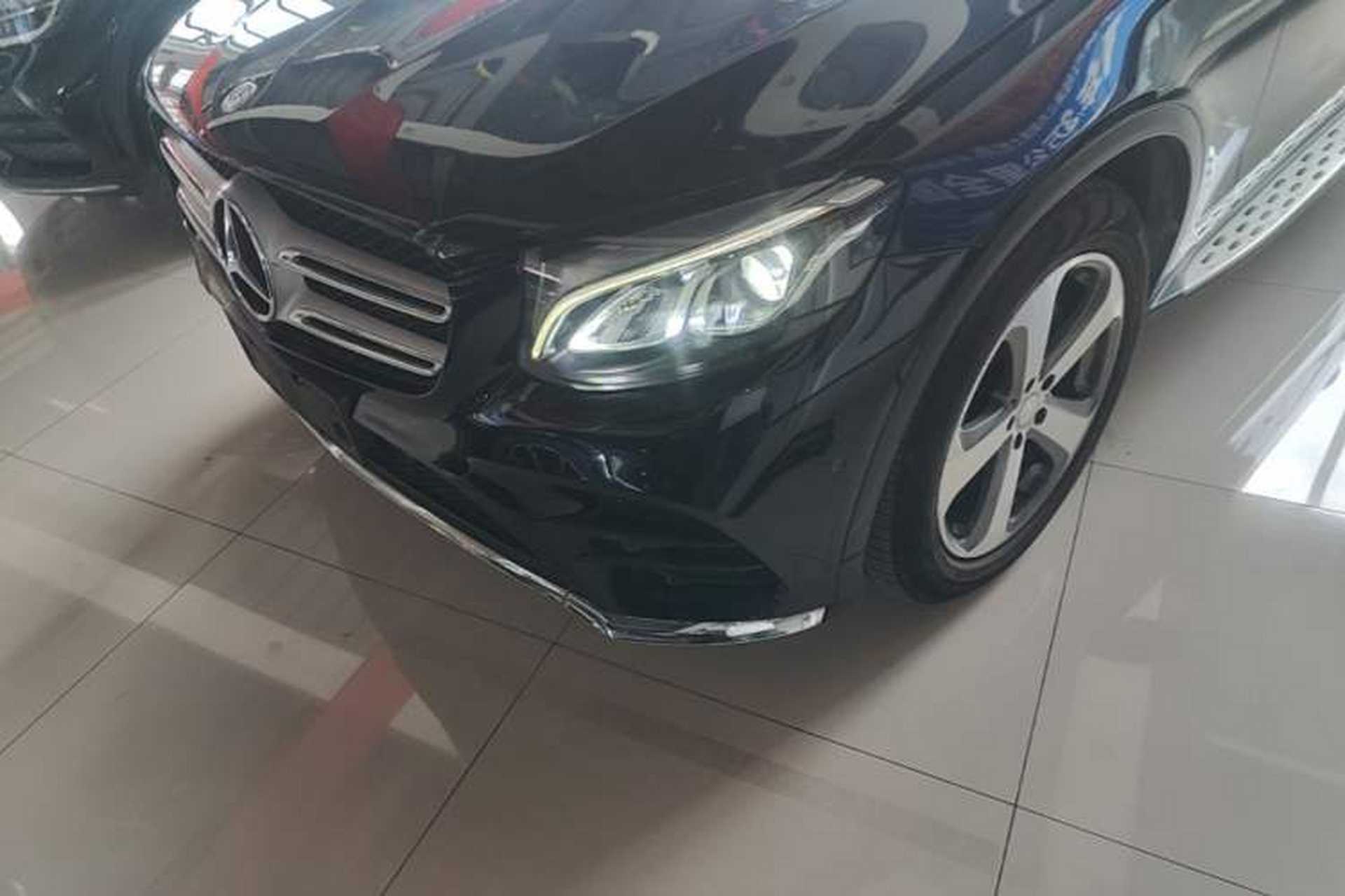 Used Mercedes-Benz GLC 2017 GLC 260 4MATIC Luxury Model Left Front Headlight