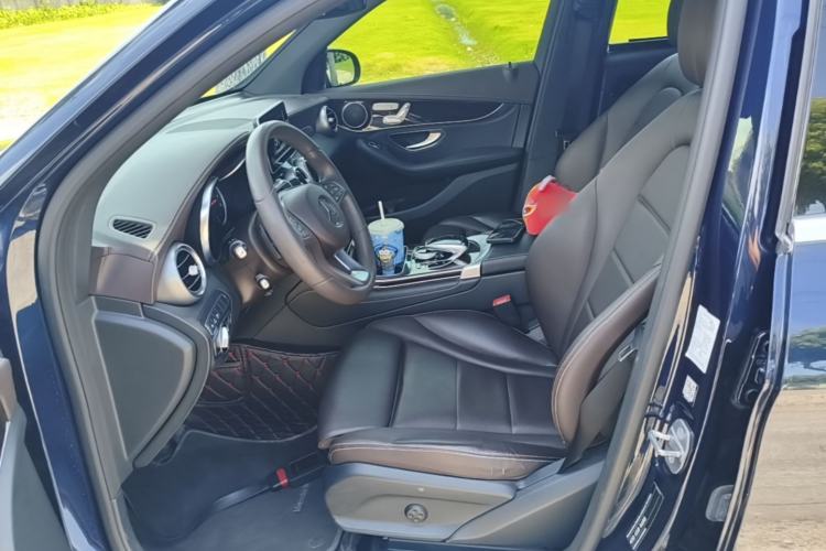 Used Mercedes-Benz GLC 2017 GLC 260 4MATIC Luxury Model Left Front Seat
