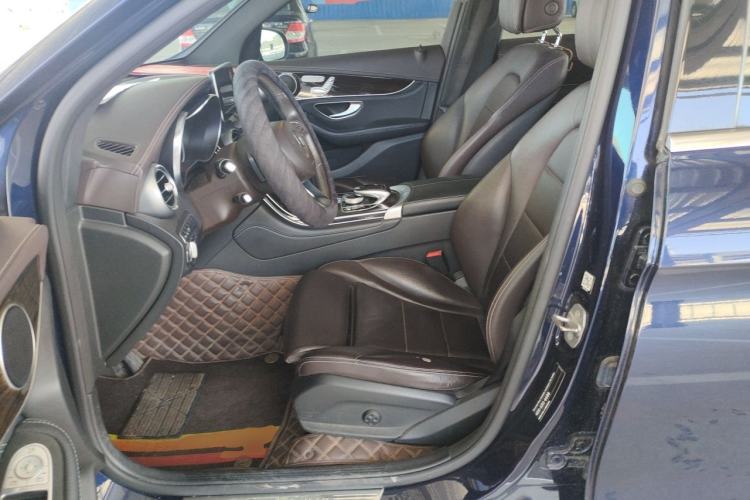 Used Mercedes-Benz GLC 2017 GLC 260 4MATIC Luxury Model Left Front Seat