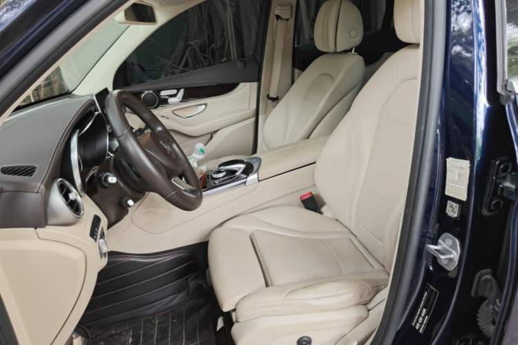 Used Mercedes-Benz GLC 2017 GLC 260 4MATIC Luxury Model Left Front Seat