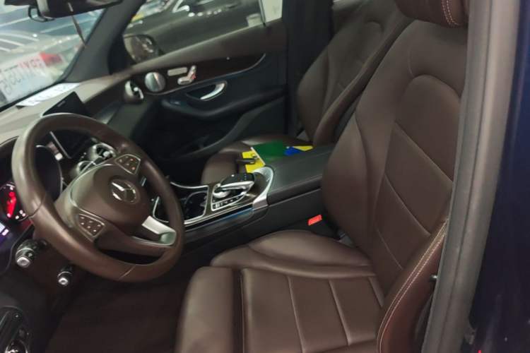 Used Mercedes-Benz GLC 2017 GLC 260 4MATIC Dynamic Edition Left Front Seat